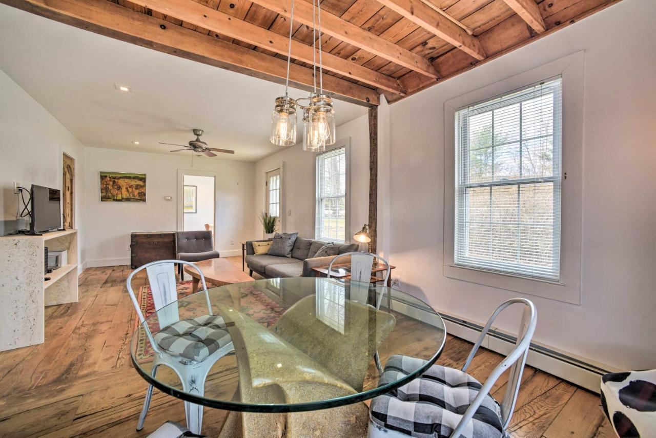 Charming Cottage With Yard - 2 Mi To Tinker St! 우드스톡 외부 사진