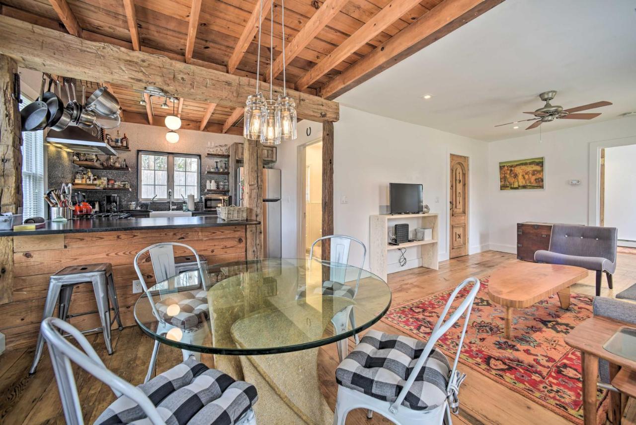 Charming Cottage With Yard - 2 Mi To Tinker St! 우드스톡 외부 사진