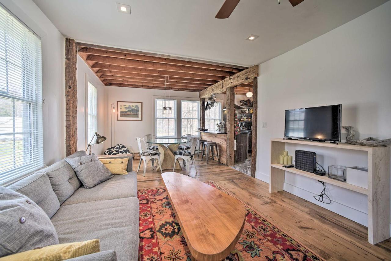 Charming Cottage With Yard - 2 Mi To Tinker St! 우드스톡 외부 사진
