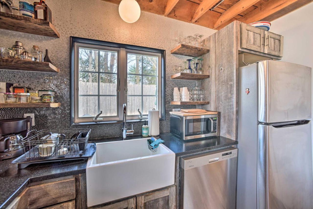 Charming Cottage With Yard - 2 Mi To Tinker St! 우드스톡 외부 사진