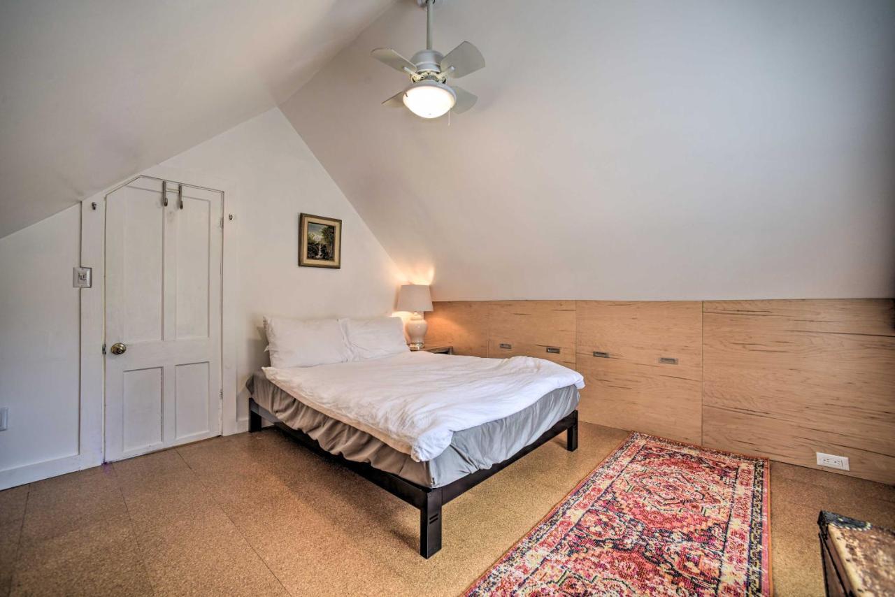 Charming Cottage With Yard - 2 Mi To Tinker St! 우드스톡 외부 사진