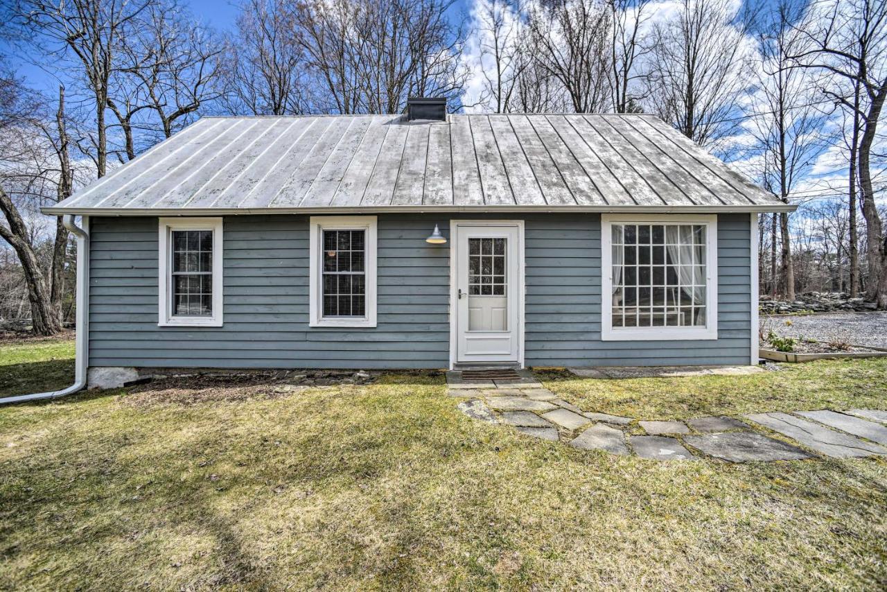 Charming Cottage With Yard - 2 Mi To Tinker St! 우드스톡 외부 사진